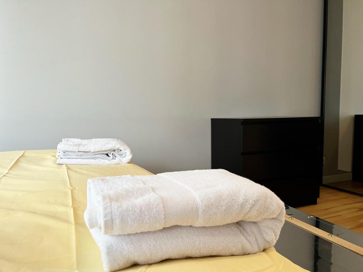 Prime Comfort Apartment With Balcony & Free Parking Berlin Exterior foto